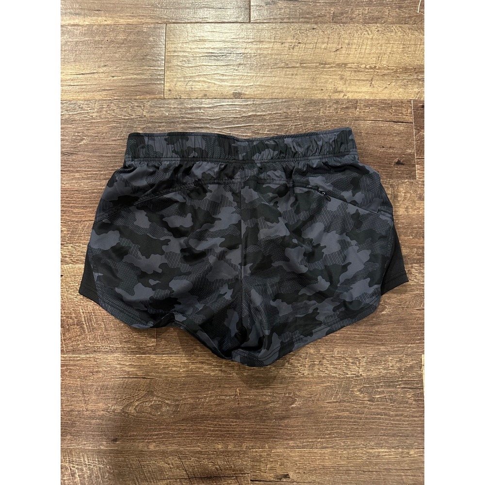 Athletic Works Womens Camo Running Shorts Gray Black Mesh Trim Zipper Pocket M - Picture 2 of 6